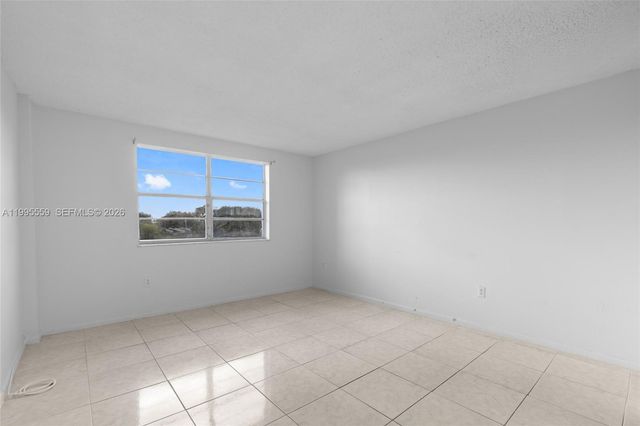 14250 SW 62nd St 402, Miami, FL 33183