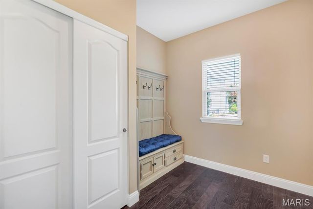221 Oakhurst Circle, O'fallon, MO 63367