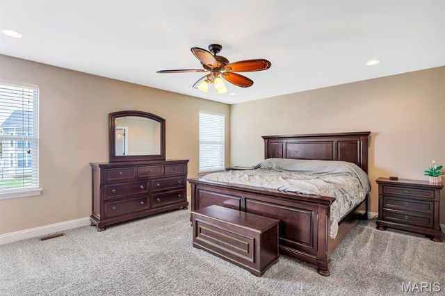221 Oakhurst Circle, O'fallon, MO 63367