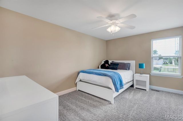 221 Oakhurst Circle, O'fallon, MO 63367