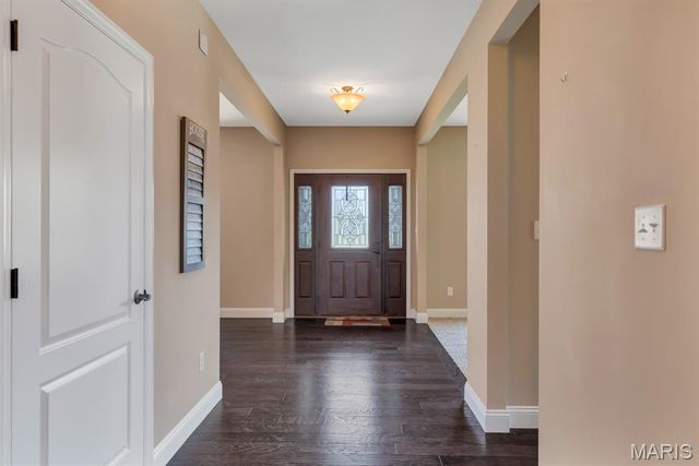 221 Oakhurst Circle, O'fallon, MO 63367