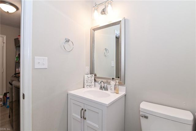 5018 Huntclub CHSE, Suffolk, VA 23435