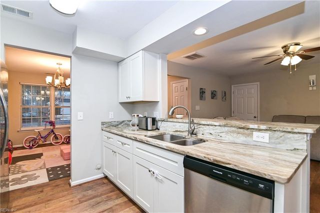 5018 Huntclub CHSE, Suffolk, VA 23435