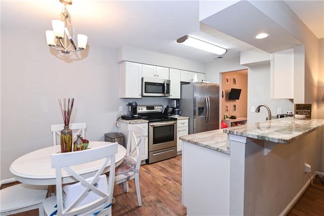 5018 Huntclub CHSE, Suffolk, VA 23435