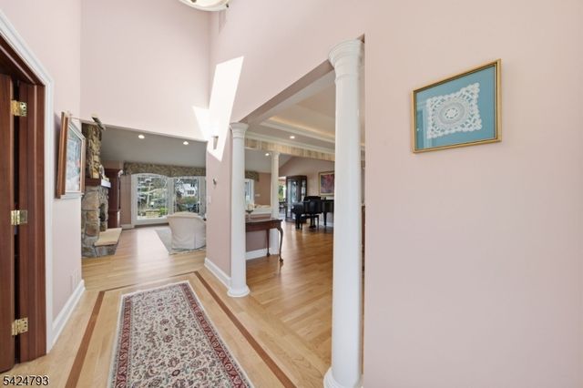 11 Dells Dr, Denville Twp., NJ 07834