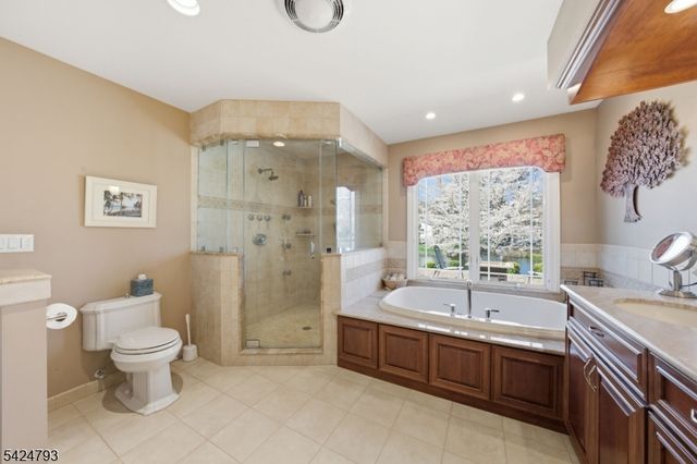 11 Dells Dr, Denville Twp., NJ 07834