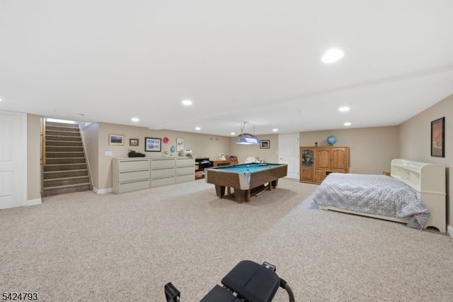 11 Dells Dr, Denville Twp., NJ 07834