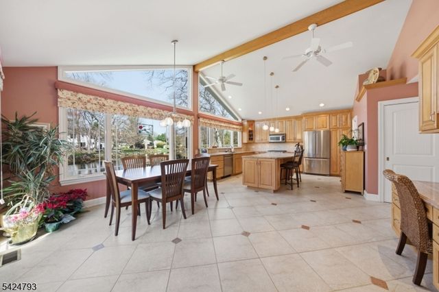 11 Dells Dr, Denville Twp., NJ 07834