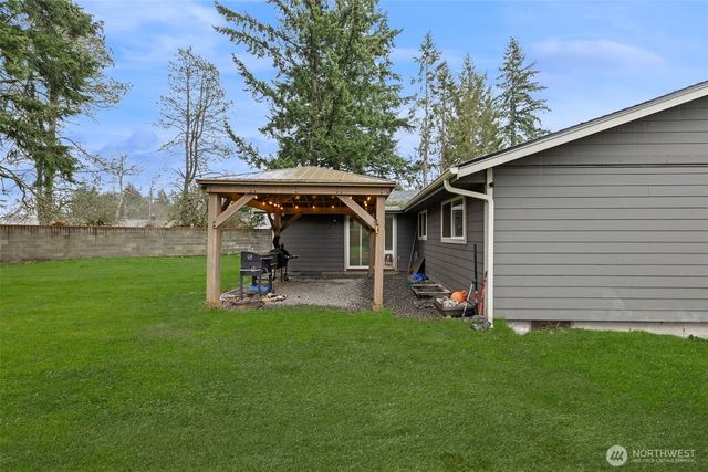 15001 11th Avenue E, Tacoma, WA 98445