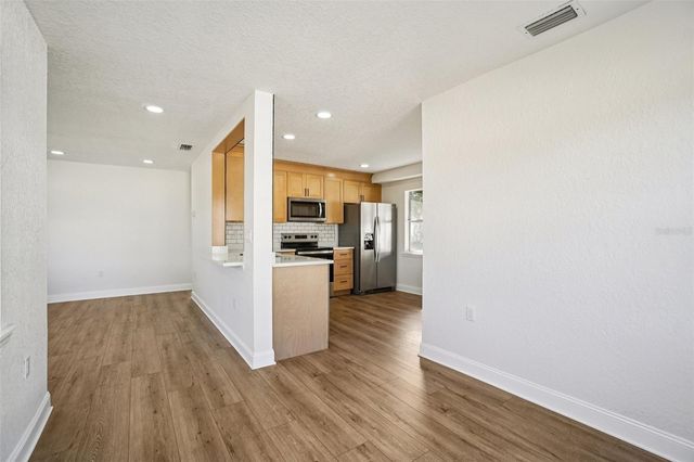 13929 2ND STREET, Dade City, FL 33525