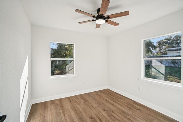 13929 2ND STREET, Dade City, FL 33525