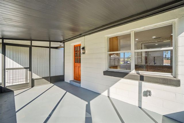 13929 2ND STREET, Dade City, FL 33525