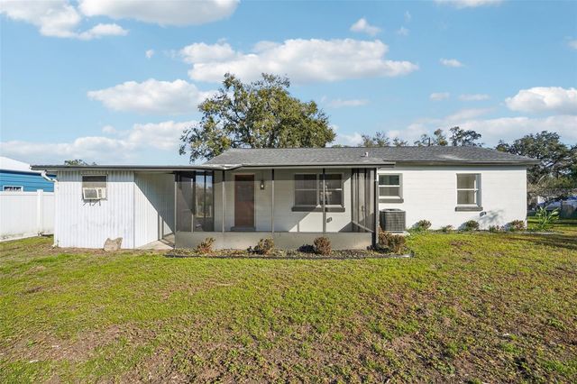 13929 2ND STREET, Dade City, FL 33525