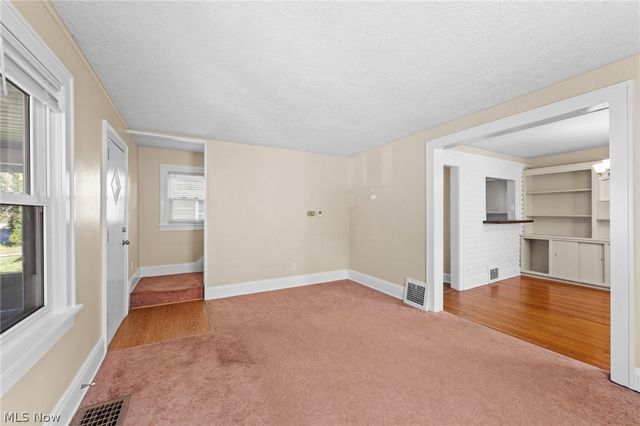 509 Tompkins Avenue, Akron, OH 44305