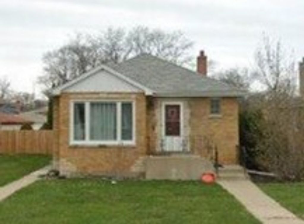 5120 Sherwin Avenue, Skokie, IL 60077