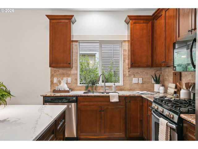 4515 Se GLADSTONE St, Portland, OR 97206