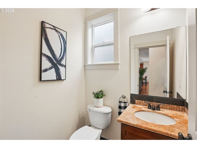 4515 Se GLADSTONE St, Portland, OR 97206