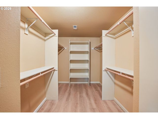 4515 Se GLADSTONE St, Portland, OR 97206