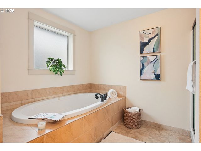 4515 Se GLADSTONE St, Portland, OR 97206