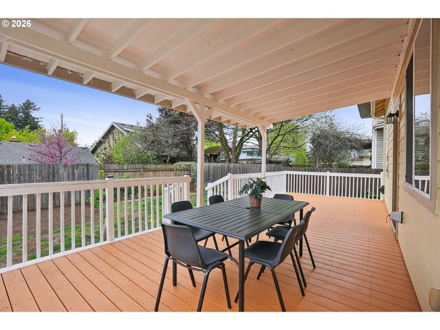 4515 Se GLADSTONE St, Portland, OR 97206