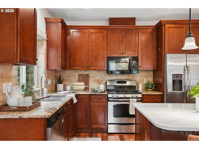 4515 Se GLADSTONE St, Portland, OR 97206