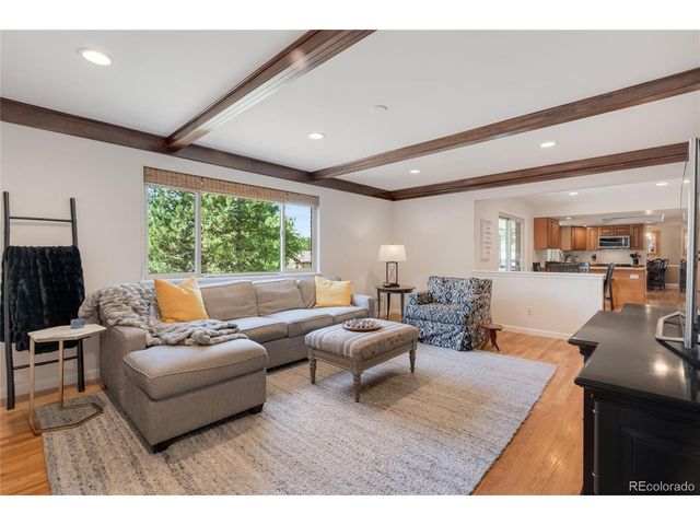 5447 S Iola Way, Englewood, CO 80111
