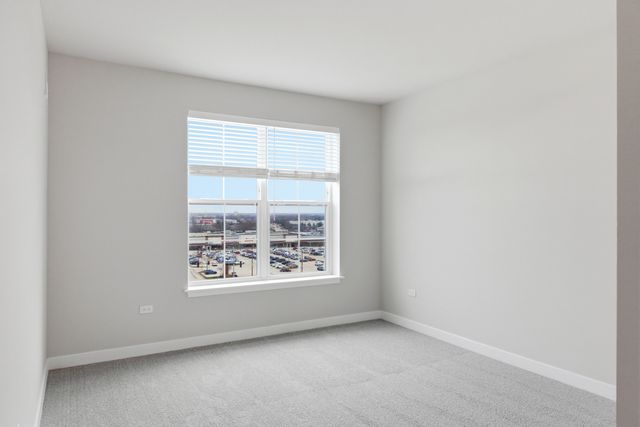 250 McHenry Road B2B3, Buffalo Grove, IL 60089
