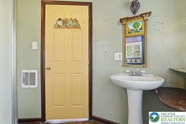 115 South Street, Jim Thorpe Boro, PA 18229