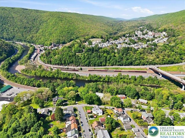115 South Street, Jim Thorpe Boro, PA 18229