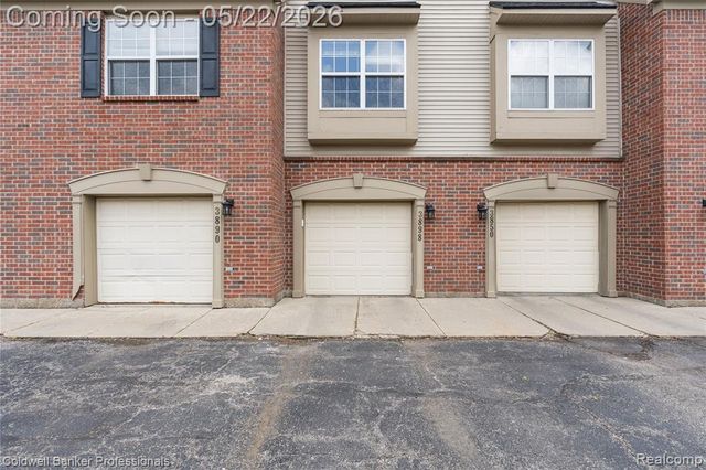 3898 Radcliff Drive 129, Canton, MI 48188