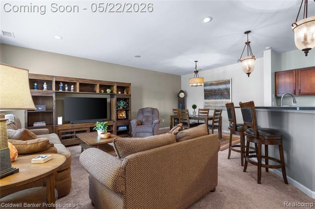 3898 Radcliff Drive 129, Canton, MI 48188