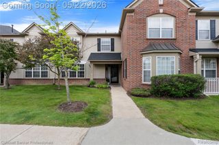 3898 Radcliff Drive 129, Canton, MI 48188
