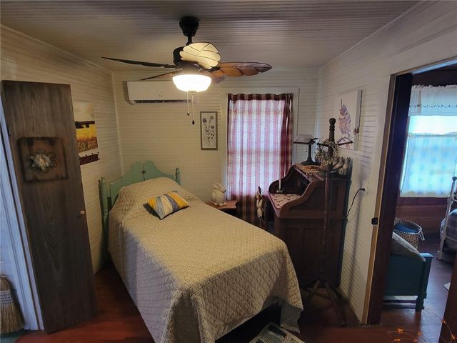900 BOKHARA PLACE, Sarasota, FL 34232