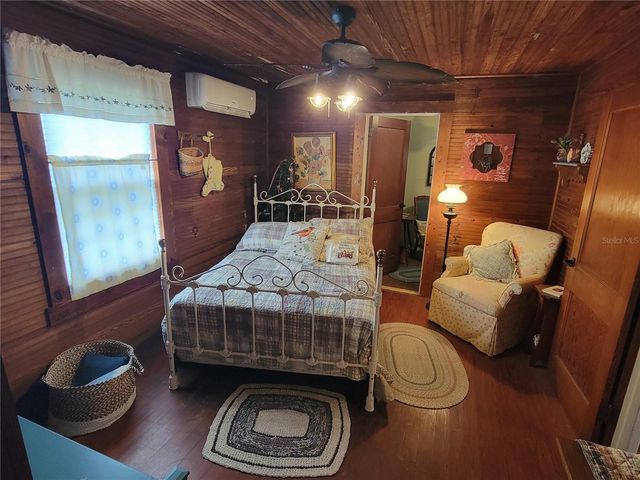 900 BOKHARA PLACE, Sarasota, FL 34232