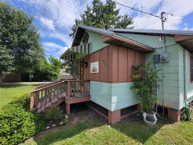 900 BOKHARA PLACE, Sarasota, FL 34232