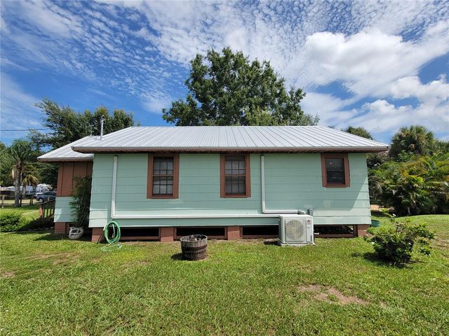 900 BOKHARA PLACE, Sarasota, FL 34232