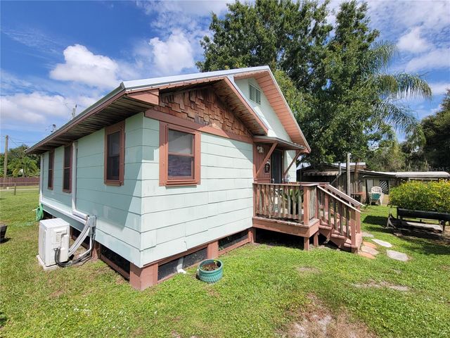 900 BOKHARA PLACE, Sarasota, FL 34232