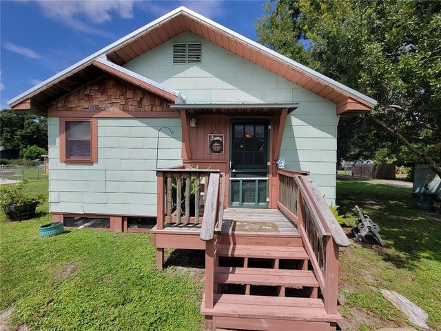 900 BOKHARA PLACE, Sarasota, FL 34232