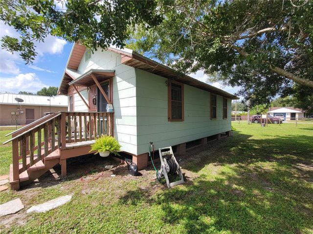 900 BOKHARA PLACE, Sarasota, FL 34232