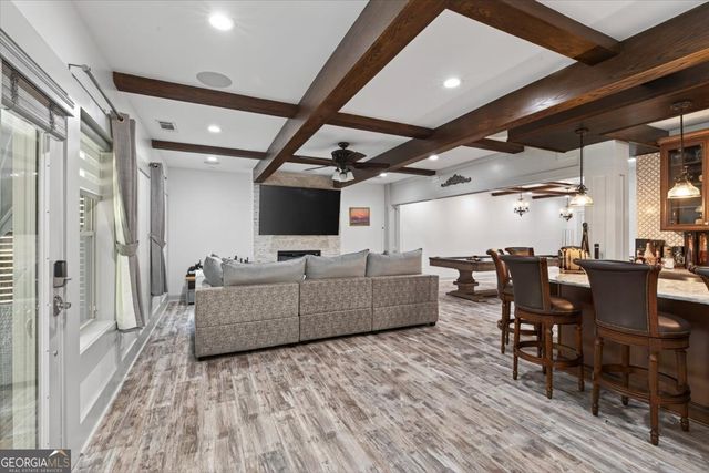 123 Grove View Road, Woodstock, GA 30189