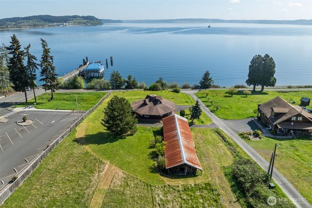 10601 87th Street Ct, Anderson Island, WA 98303