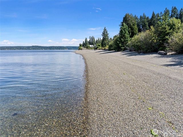 10601 87th Street Ct, Anderson Island, WA 98303