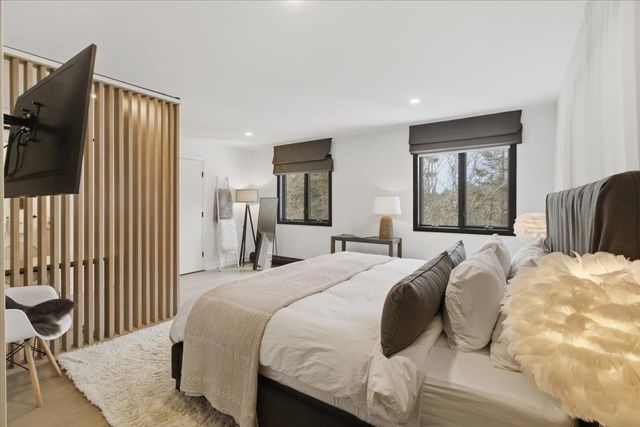 41-43 Cranberry Hill Road, Winhall, VT 05340