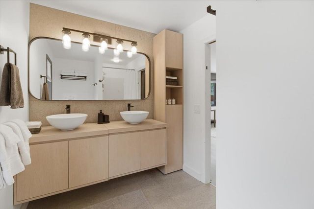 41-43 Cranberry Hill Road, Winhall, VT 05340