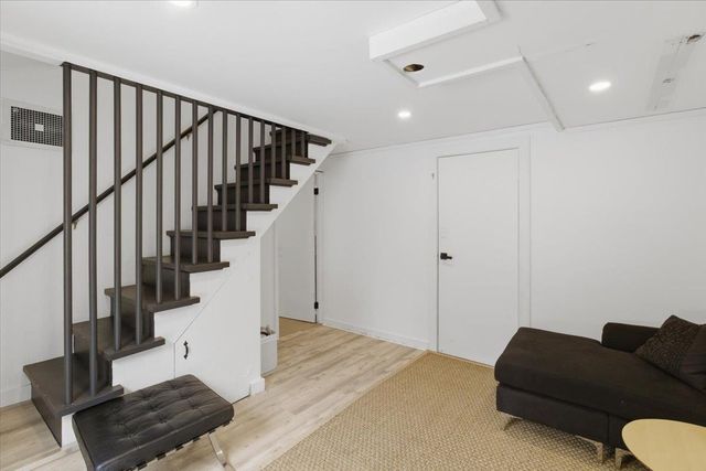 41-43 Cranberry Hill Road, Winhall, VT 05340