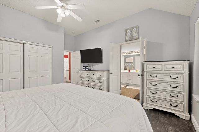 4006 Watersedge Drive, Rowlett, TX 75088