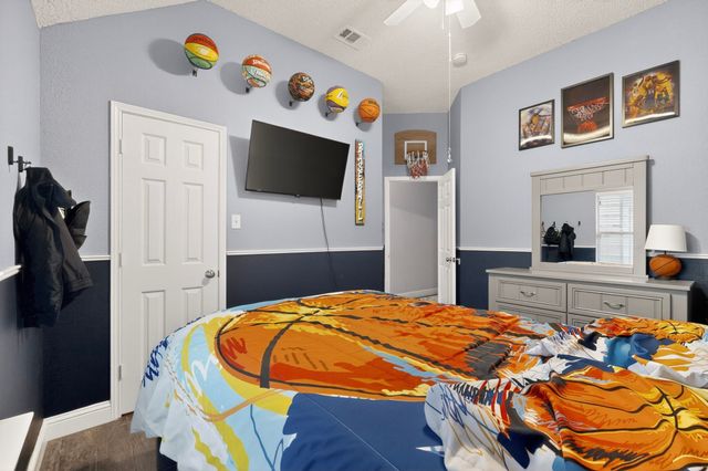 4006 Watersedge Drive, Rowlett, TX 75088
