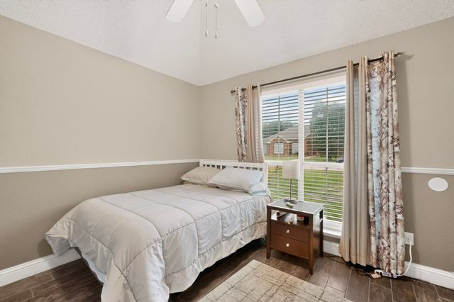 4006 Watersedge Drive, Rowlett, TX 75088