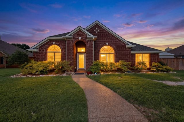 4006 Watersedge Drive, Rowlett, TX 75088