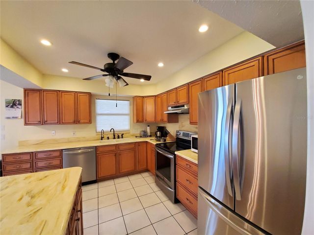 88 TEMPLE ROAD, Venice, FL 34293